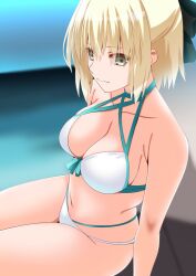  ahoge aqua_bow bare_shoulders bikini blonde_hair bow breasts cleavage collarbone engo_(aquawatery) fate/grand_order fate_(series) female hairbow half_updo highleg highleg_bikini highres large_breasts looking_at_viewer okita_j._souji_(fate) okita_j._souji_(third_ascension)_(fate) okita_souji_(fate) short_hair smile solo swimsuit thighs white_bikini yellow_eyes 