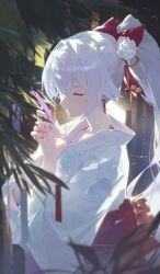  bad_source blush bow closed_eyes craft_essence_(fate) earrings fate/grand_order fate_(series) female hairbow japanese_clothes jewelry kimono long_hair modare official_alternate_costume official_art ponytail red_bow solo tomoe_gozen_(fate) upper_body very_long_hair white_hair white_kimono 