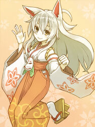  animal_ears commentary_request detached_sleeves eyeliner female floral_background floral_print fox_ears fox_mask geta gradient_background hakama hakama_skirt japanese_clothes long_hair looking_at_viewer makeup mask orange_hakama original rope senhappyaku skirt smile solo tabi waving white_hair white_legwear yellow_background yellow_eyes 