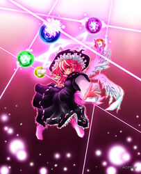  &gt;:) angel_wings black_dress blonde_hair closed_mouth dress energy feathered_wings female flying frilled_dress frills from_below gradient_background hat hat_ribbon highres kirisame_marisa kirisame_marisa_(pc-98) kirisame_marisa_(seihou) long_sleeves looking_at_viewer looking_down messy_hair orb orrery paji purple_background reaching reaching_towards_viewer red_eyes ribbon seihou shuusou_gyoku smile socks solo source_request star_(symbol) touhou touhou_(pc-98) v-shaped_eyebrows white_socks wings witch_hat 