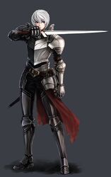  1boy armor belt blue_eyes breastplate clenched_hand closed_mouth dated_commentary gauntlets greaves grey_background hair_between_eyes holding holding_sword holding_weapon knight korean_commentary male_focus mhg_(hellma) original pauldrons scabbard sheath shoulder_armor simple_background solo standing sword torn_clothes weapon white_hair 