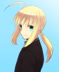  afjc ahoge artoria_pendragon_(fate) bad_id bad_pixiv_id blonde_hair fate/zero fate_(series) female formal green_eyes long_hair necktie photoshop_(medium) ponytail saber_(fate) sidelocks simple_background smile solo suit 