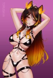  absurdres animal_ears arms_up ass_visible_through_thighs bikini bikini_top_only black_bikini blush breasts brown_hair female fiery_ears harness highres indie_virtual_youtuber large_breasts long_hair looking_at_viewer mouth_hold multicolored_hair navel orange_eyes orange_fire ponytail purple_background sinder_(vtuber) solo streaked_hair swimsuit torusava tying_hair virtual_youtuber wolf_ears wolf_girl 