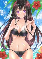  ass_visible_through_thighs bikini black_bikini black_hair blush breasts cleavage closed_mouth collarbone commentary_request cowboy_shot day embarrassed female flower hibiscus highres horizon inoue_takina long_hair looking_at_viewer lycoris_recoil medium_breasts navel ocean outdoors purple_eyes solo sparkle standing stomach swimsuit thigh_gap uonuma_yuu very_long_hair water_drop wet 