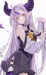  absurdres blush demon_girl demon_horns female grey_hair hair_flowing_over highres hololive horns la+_darknesss la+_darknesss_(1st_costume) long_hair looking_at_viewer multicolored_hair pointy_ears purple_hair riri_(ririwaldorf) slit_pupils solo streaked_hair striped_horns very_long_hair virtual_youtuber yellow_eyes 