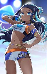  armband black_hair blue_eyes blue_eyeshadow blue_hair breasts cowboy_shot crop_top dark-skinned_female dark_skin dive_ball dynamax_band earrings eyeshadow female fingerless_gloves floating_hair gloves hair_ornament hand_on_own_hip highres holding holding_poke_ball hoop_earrings jewelry long_hair makeup multicolored_hair navel nessa_(pokemon) poke_ball pokemon pokemon_swsh sharumon short_shorts shorts single_fingerless_glove single_glove solo sports_bra stadium streaked_hair swimsuit two-tone_hair 