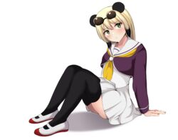  animal_ears arm_support black_hair black_shirt blonde_hair collarbone eyewear_on_head female full_body green_eyes highres long_sleeves looking_at_viewer mei-mei_(murenase!_shiiton_gakuen) multicolored_hair murenase!_shiiton_gakuen neckerchief panda_ears pleated_skirt pout sailor_collar school_uniform serafuku shiiton_gakuen_school_uniform shirt simple_background sitting skirt solo streaked_hair thighhighs white_background white_footwear white_skirt winter_(winterinkoakuma) yellow_neckerchief 