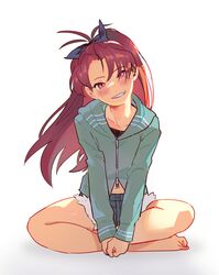  asymmetrical_bangs bandeau barefoot blush cutoffs denim denim_shorts feet female highres hood hoodie indian_style long_hair looking_at_viewer mahou_shoujo_madoka_magica mahou_shoujo_madoka_magica_(anime) navel ponytail red_eyes red_hair sakura_kyoko shorts sitting smile solo v_arms white_background yooki_(winter_cakes) zipper 