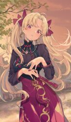  ahoge blonde_hair bougainvillea_(flower) bow cowboy_shot craft_essence_(fate) dot_nose earrings ereshkigal_(fate) ereshkigal_(youming_niangniang)_(fate) fate/grand_order fate_(series) female flower folded_fan folding_fan hairbow hand_fan head_tilt high_collar holding holding_fan imigimuru jewelry long_sleeves looking_at_viewer meslamtaea_(weapon) official_art outdoors own_hands_together parted_bangs parted_lips red_bow red_eyes red_flower red_nails red_skirt skirt sky solo standing tassel textless_version third-party_source tree two_side_up vietnamese_dress water 