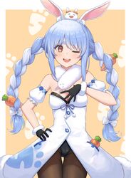  &gt;_&lt; :d ;d absurdres animal_ear_fluff animal_ears bangs black_gloves black_leotard blue_hair bow braid breasts brown_legwear carrot_hair_ornament commentary_request detached_sleeves don-chan_(usada_pekora) dress eyebrows_visible_through_hair female food-themed_hair_ornament fur_scarf gloves hair_ornament hairbow hand_on_hip hand_on_own_chest highres hololive leotard multicolored_hair nousagi_(usada_pekora) one_eye_closed open_mouth pantyhose rabbit_ears red_eyes short_eyebrows short_sleeves small_breasts smile teeth thick_eyebrows twin_braids twintails two-tone_hair upper_teeth usada_pekora virtual_youtuber white_bow white_dress white_hair xd yihsien 