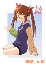  bow brown_eyes brown_hair dated female glasses hairbow highres hood hood_down idolmaster idolmaster_cinderella_girls ikebukuro_akiha long_hair long_sleeves looking_at_viewer red-framed_eyewear red_bow robot sidelocks sitting smile socks solo twintails usa-chan_robot_(idolmaster) v youdie 