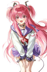  ahoge angel_beats! black_choker blush choker collarbone commentary fangs feet_out_of_frame female hands_on_own_thighs highres looking_at_viewer neckerchief pink_eyes pink_hair red_neckerchief school_uniform serafuku simple_background smile solo thigh_strap two_side_up white_background yui_(angel_beats!) zuzu_(wckd7545) 