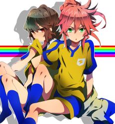  2boys akishima_kei alternate_hairstyle bad_id bad_pixiv_id brown_eyes brown_hair green_eyes inazuma_eleven_(series) inazuma_eleven_go kirino_ranmaru kneehighs long_hair multiple_boys otoko_no_ko pink_hair ponytail shindou_takuto soccer_uniform socks sportswear 