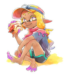  alternate_costume alternate_hairstyle asymmetrical_hair barefoot black_shorts blonde_hair blue_shirt blush bright_pupils burger closed_mouth colored_eyelashes commentary_request dark-skinned_female dark_skin dolphin_shorts eating female food food_on_face frye_(splatoon) full_body gradient_hair hand_on_own_knee happy headlamp helmet highres holding holding_burger holding_food inkling ketchup long_hair long_pointy_ears mining_helmet multicolored_hair pointy_ears purple_eyes purple_hair red_scarf scarf shirt short_sleeves shorts sitting soles solo splatoon_(series) splatoon_3 star-shaped_pupils star_(symbol) symbol-shaped_pupils tentacle_hair two-tone_eyes two-tone_hair white_pupils yellow_eyes yellow_helmet ziro_(daydozen) 