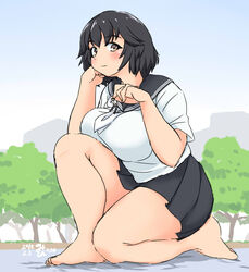  banned_artist barefoot black_hair blush breasts brown_eyes female giantess head_rest kneeling large_breasts legs looking_at_viewer mikomu miniboy original pleated_skirt plump school_uniform serafuku short_hair skirt solo_focus tree 