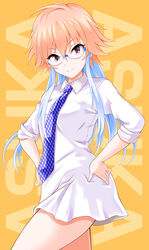  blue_hair blue_necktie character_name collared_dress commentary_request cowboy_shot dress eva_16-gouki female from_side glasses hair_between_eyes hands_on_own_hips highres idolmaster idolmaster_cinderella_girls long_hair looking_at_viewer multicolored_hair necktie ninomiya_asuka orange_hair photoshop_(medium) polka_dot_necktie purple_eyes rimless_eyewear short_dress sleeves_rolled_up smile solo standing two-tone_hair very_long_hair white_dress wing_collar yellow_background 