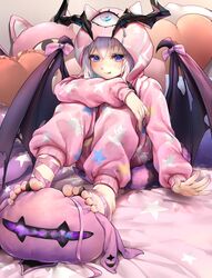  :q animal_print barefoot between_toes blush bow bow_on_wing cat_print chinese_commentary closed_mouth clover_theater commentary_request dragon_girl dragon_horns dragon_tail dragon_wings fafnir_(clover_theater) feet female full_body hair_between_eyes heart heart-shaped_pillow highres hood hood_up hooded_pajamas horns knees_up long_sleeves looking_at_viewer on_bed pajamas pillow pink_bow pink_pajamas pink_ribbon print_pajamas puffy_long_sleeves puffy_sleeves purple_eyes ray_(pixiv9514208) ribbon sitting smile solo star_(symbol) star_print stuffed_toy tail toes tongue tongue_out white_hair wings 