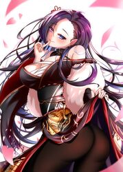  absurdres ass black_kimono blue_eyes blush breasts chest_sarashi clothes_lift female finger_to_mouth fur-trimmed_kimono fur_trim highres japanese_clothes kappaako kimono kimono_lift kson large_breasts looking_at_viewer mole mole_under_eye purple_hair sarashi solo virtual_youtuber vshojo 