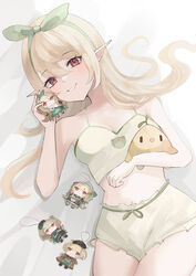  blonde_hair blush character_doll commentary female green_headband green_pajamas grin headband long_hair nijisanji nijisanji_en pajamas pointy_ears pomu_rainpuff pomu_rainpuff_(1st_costume) pomu_rainpuff_(2nd_costume) pomu_rainpuff_(3rd_costume) pomu_rainpuff_(4th_costume) pomudachi_(pomu_rainpuff) red_eyes smile solo symbol-only_commentary virtual_youtuber xminee_chu 