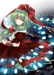  amulet back bow commentary_request dress female frills front_ponytail green_eyes green_hair hair_ornament hair_ribbon hairbow highres kagiyama_hina long_hair looking_back nishigyou_teraa ribbon short_sleeves smile solo touhou 