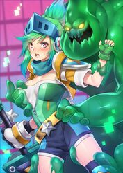  1boy alternate_costume alternate_hairstyle arcade_riven blush breasts breasts_squeezed_together commentary_request female fuya_(tempupupu) green_hair helmet league_of_legends long_hair medium_breasts open_mouth orange_eyes ponytail riven_(league_of_legends) scarf shorts straight sweat sword thighhighs visor_(armor) weapon yellow_eyes zac_(league_of_legends) 