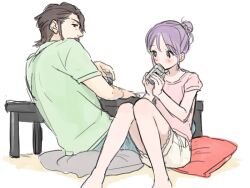  1boy bad_id bad_pixiv_id beard can drinking facial_hair father_and_daughter female hair_bun higebu inazuma_eleven inazuma_eleven_(series) kudou_fuyuka kudou_michiya photoshop_(medium) pillow purple_hair single_hair_bun sitting 