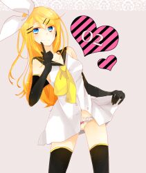  adapted_costume alternate_hair_length alternate_hairstyle bad_id bad_pixiv_id blush bow elbow_gloves female gloves hair_ornament hairbow hairclip heart highres kagamine_rin kawahara_chisato long_hair panties solo thighhighs underwear vocaloid 