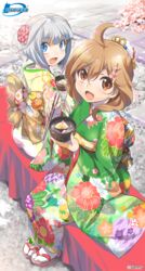  2girls ahoge alternate_hairstyle blue_eyes bowl brown_eyes brown_hair cherry_blossoms chopsticks floral_print flower food from_above grey_hair hair_flower hair_ornament hairclip highres himawari_(myslot) holding holding_chopsticks inoue_sora japanese_clothes kimono looking_at_viewer looking_up midori-chan_(myslot) multiple_girls myslot open_mouth outdoors sandals short_hair sitting smile spring_(season) 