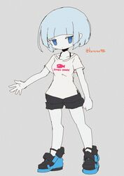  black_footwear black_shorts blue_eyes clenched_hand collarbone female grey_background grey_hair hair_behind_ear highres kuruton486 looking_at_viewer open_hand original shirt shorts solo standing white_shirt 