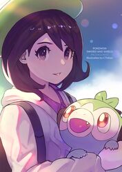  artist_name backpack bag blush brown_eyes brown_hair buttons cardigan character_name collared_dress commentary_request copyright_name ctiahao dress eyelashes female gloria_(pokemon) green_headwear grey_cardigan grookey hat highres holding holding_pokemon long_sleeves looking_to_the_side oerba_yun_fang parted_lips pink_dress pokemon pokemon_(creature) pokemon_swsh smile tam_o&#039;_shanter upper_body 