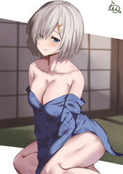  absurdres blue_eyes blue_kimono breasts female grey_hair hair_ornament hair_over_one_eye hairclip hamakaze_(kancolle) highres indoors japanese_clothes kantai_collection kimono lanthan large_breasts off_shoulder official_alternate_costume on_floor short_hair sliding_doors solo tatami yukata 