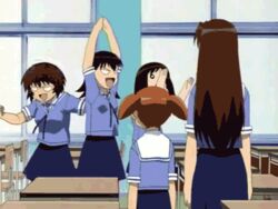  5girls animated animated anime_screenshot azumanga_daiou bonklers kagura_(azumanga_daioh) kasuga_ayumu lowres mihama_chiyo mizuhara_koyomi multiple_girls short_twintails takino_tomo twintails 