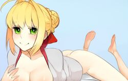  ahoge ass barefoot blonde_hair breasts cleavage fate/extra fate_(series) feet female green_eyes hair_bun large_breasts long_hair looking_at_viewer lying nero_claudius_(fate)_(all) on_stomach scathegrapes smile soles toes 