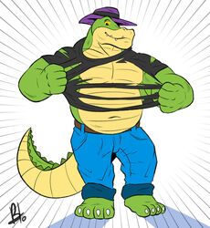  alligator alligatorid anthro barazoku belly biceps bottomwear brok_(brok_the_investigator) brok_the_investigator claws clothing cowcat_games crocodilian green_body hat headgear headwear hi_res looking_down male mammal musclegut muscular muscular_anthro muscular_male obenpanda pants pecs reptile scalie smile solo tearing_clothing tearing_own_clothing tearing_shirt teeth torn_clothing yellow_eyes 