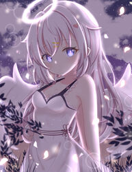  bare_arms bare_shoulders blue_eyes blush breasts closed_mouth cloud cloudy_sky collarbone commentary_request dress feathered_wings female glowing glowing_eyes hair_between_eyes hair_ornament hairclip head_tilt heart heart_hair_ornament highres long_hair original outdoors satori_(ymoy) silver_hair sky sleeveless sleeveless_dress small_breasts solo very_long_hair white_dress white_wings wings 