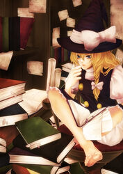  bad_id bad_pixiv_id barefoot blonde_hair blue_eyes book braid female hat kirisame_marisa pochiharu short_hair solo touhou witch_hat 