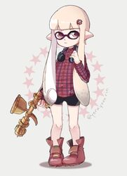  aerospray_(splatoon) bike_shorts blonde_hair boots commentary_request female full_body gun hair_ornament hairclip headphones headphones_around_neck inkling inkling_girl inkling_player_character long_hair original plaid plaid_shirt pointy_ears red_eyes shirt solo splatoon_(series) splatoon_1 star_(symbol) tentacle_hair twitter_username weapon yoru_(kayoru) 