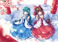  2girls 6u_(eternal_land) bad_id bad_pixiv_id blurry blush bow brown_hair cherry_blossoms cup depth_of_field detached_sleeves frog green_eyes green_hair hair_ornament hair_tubes hairbow hakurei_reimu kochiya_sanae long_hair long_skirt multiple_girls open_mouth petals photoshop_(medium) sidelocks sitting skirt smile snake tea torii touhou yunomi 