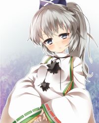  bad_id bad_pixiv_id female grey_eyes grey_hair hat japanese_clothes mononobe_no_futo ponytail ribbon short_hair solo supershiruco tate_eboshi touhou upper_body 