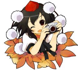  camera commentary_request female hat leaf looking_at_viewer maple_leaf one_eye_closed open_mouth photoshop_(medium) pom_pom_(clothes) shameimaru_aya simple_background smile solo tokin_hat touhou upper_body wara_(warapro) white_background 