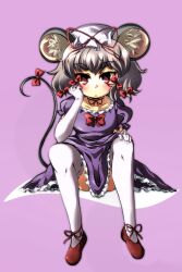  :&lt; animal_ears blush bow collarbone commentary_request cosplay dress elbow_gloves female gloves grey_hair hairbow hand_on_own_face highres mepikari mouse_ears mouse_tail nazrin photoshop_(medium) red_eyes sitting solo tail thighhighs touhou white_gloves white_thighhighs yakumo_yukari yakumo_yukari_(cosplay) 