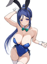 alternate_costume animal_ear_hairband animal_ears arm_up bare_shoulders blue_hair blue_leotard bow breasts cleavage commentary detached_collar fake_animal_ears female full_cleavage gengoroh green_bow hairband highleg highleg_leotard highres large_breasts leotard light_blush long_hair looking_at_viewer love_live! love_live!_sunshine!! matsuura_kanan open_mouth playboy_bunny plunging_neckline ponytail purple_eyes rabbit_ear_hairband rabbit_ears sidelocks simple_background smile solo standing strapless strapless_leotard teeth thighhighs white_background white_thighhighs wrist_cuffs 