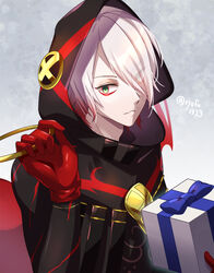  1boy black_coat box christmas coat colored_skin eyeshadow fate/grand_order fate_(series) gift gift_box gift_wrapping gloves green_eyes hair_over_one_eye highres holding holding_gift hood hood_up karna_(fate) karna_(santa)_(fate) looking_to_the_side makeup male_focus red_gloves ryofuhiko short_hair solo tsurime upper_body white_hair white_skin 