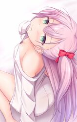  bow breasts cleavage closed_mouth collarbone downblouse dress_shirt female floating_hair from_above green_eyes grey_hair hairbow head_tilt highres long_hair looking_at_viewer looking_up naked_shirt natsu_(927013) red_bow shirt simple_background sleeves_past_fingers sleeves_past_wrists small_breasts smile solo toji_no_miko tsubakuro_yume twintails very_long_hair white_background white_shirt 