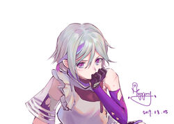  arm_support bad_id bad_pixiv_id contender_(girls&#039;_frontline) cuts dated elbow_gloves female girls&#039;_frontline gloves grey_hair hair_between_eyes hand_on_own_chin head_rest highres injury looking_at_viewer multicolored_hair purple_eyes purple_hair short_hair signature solo streaked_hair torn_clothes white_background yiyiqiany 