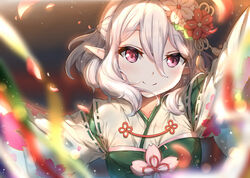  arms_up blurry blurry_foreground blush closed_mouth commentary elf female floral_print flower green_kimono grey_hair hair_between_eyes hair_flower hair_ornament highres japanese_clothes kimono kokkoro_(new_year)_(princess_connect!) kokkoro_(princess_connect!) light_blush light_particles long_sleeves looking_at_viewer petals pointy_ears princess_connect! purple_eyes short_hair smile solo split_mouth two-tone_kimono upper_body white_hair white_kimono xin_(zinc) 