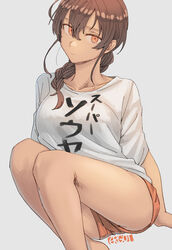  artist_logo artist_name barefoot braid brown_hair closed_mouth clothes_writing collarbone ergot feet_out_of_frame female grey_background hair_between_eyes highres kantai_collection long_hair orange_eyes shirt short_sleeves simple_background single_braid solo souya_(kancolle) white_shirt 