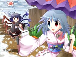  2girls ahoge asymmetrical_wings bad_id bad_pixiv_id black_hair black_legwear blue_eyes blue_hair heterochromia hori_daikon houjuu_nue japanese_clothes karakasa_obake multiple_girls obi open_mouth polearm purple_umbrella red_eyes running sash short_hair smile snow tatara_kogasa thighhighs touhou trident ufo umbrella weapon wings winter 