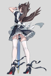  1boy alternate_costume apron back_cutout black_shirt brown_hair brown_wings clothing_cutout crossdressing dress feathered_wings frills granblue_fantasy grey_background high_heels highres holding holding_sword holding_weapon long_sleeves maid maid_apron male_focus male_maid red_eyes ribbon sandalphon_(granblue_fantasy) shadow sheath sheathed shirt simple_background solo sword tekki_(tki) thighhighs weapon wings 