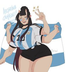  1futa 4_arms argentina argentine_flag big_breasts big_hips black_hair blush breasts bulge choker closed_eyes clothed clothing fangs flag fully_clothed futa_only futanari gyarusatan hi_res horns light-skinned_futanari light_skin long_hair minishorts multi_arm multi_limb penis_bulge smiling soccer_uniform solo spanish_text standing susu_(gyarusatan) text thick_thighs tied_hair v_sign white_background wide_hips 